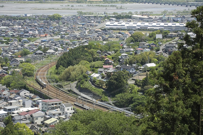 地方移転で優遇？地方拠点強化税制を解説