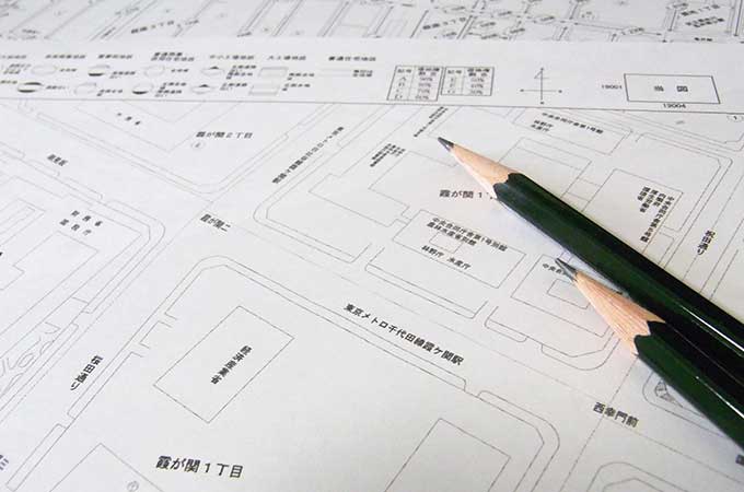 新型コロナで地価が下落でも、  「路線価」の減額は見送りに