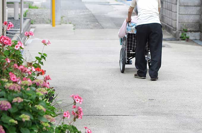 【終活のすすめ】あんなに元気だった親が   「コロナ自粛」で要介護に!　防ぐ手立てはある?