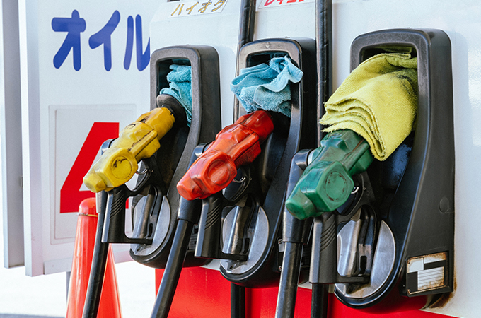 13週連続で上昇中のガソリン価格！補助金の終了が近づく中、価格はどう変動する？