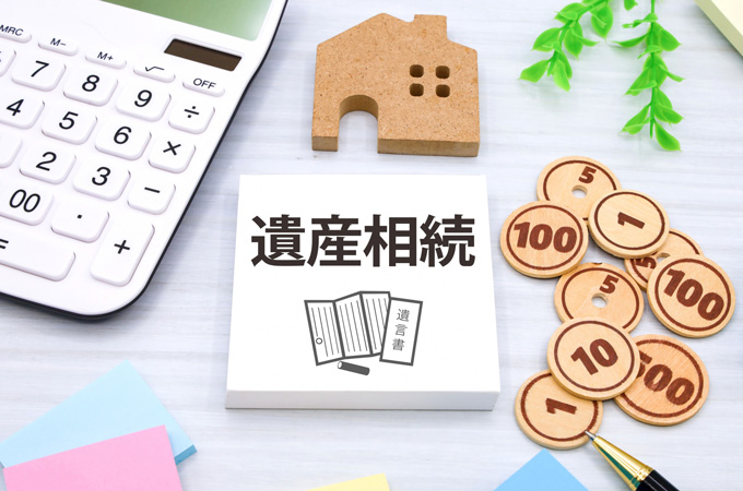 故人への還付金などを受け取ると、相続放棄が認められなくなる!?知っておきたいリスクを解説